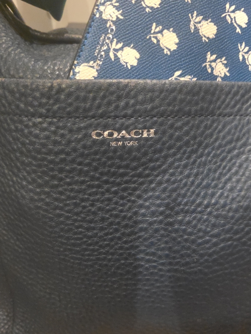 Coach LEGACY 25678 Pebble Leather DUFFLE With NWOT Badlands Pouch - Picture 4 of 14